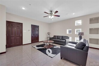 1200 E Daffodil Ave in McAllen, TX - Building Photo - Building Photo