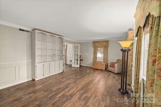 709 1st Ave N in Conover, NC - Building Photo - Building Photo