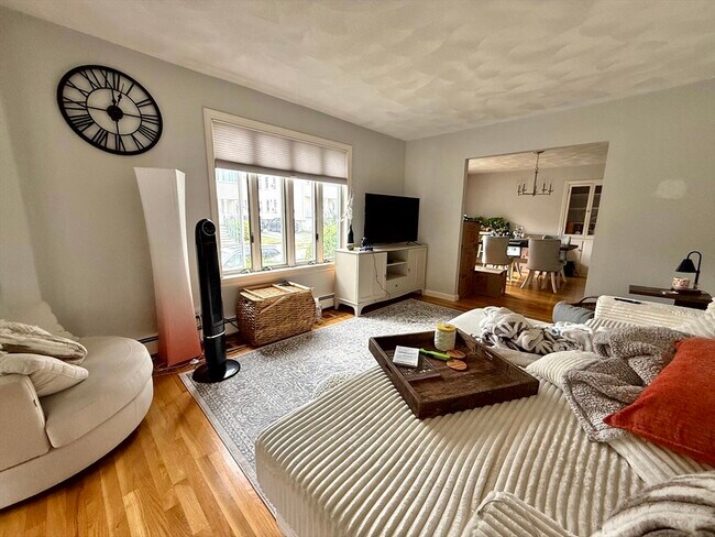 15 Putnam St in Watertown, MA - Building Photo - Building Photo