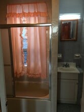 739 Parker St, Unit 3 in Boston, MA - Building Photo - Building Photo