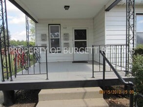 246 Marsteller St, Unit 1 in West Lafayette, IN - Building Photo - Building Photo