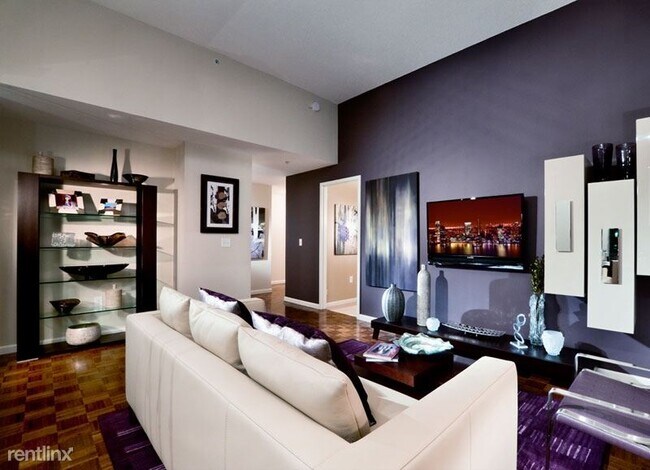 150 Bay St in Jersey City, NJ - Building Photo - Building Photo