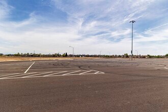 Bellevue Ranch in Merced, CA - Foto de edificio - Building Photo