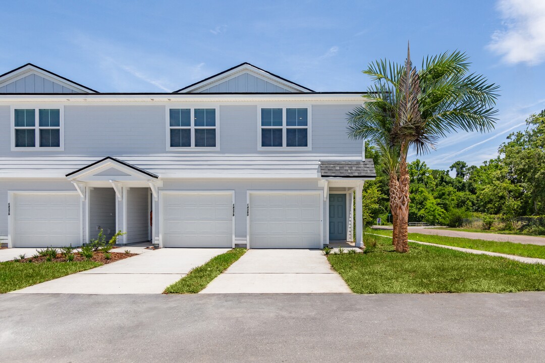 Waterside Townhomes at River City in Jacksonville, FL - Building Photo