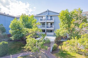 Westport in Calgary, AB - Building Photo