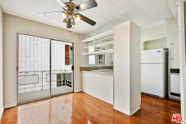 941 N San Vicente Blvd in West Hollywood, CA - Building Photo - Building Photo