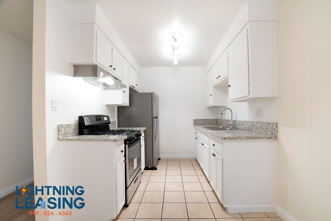 property at 10522 S Figueroa St