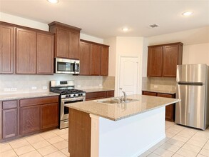 212 Cambria Green Ln in Katy, TX - Building Photo - Building Photo