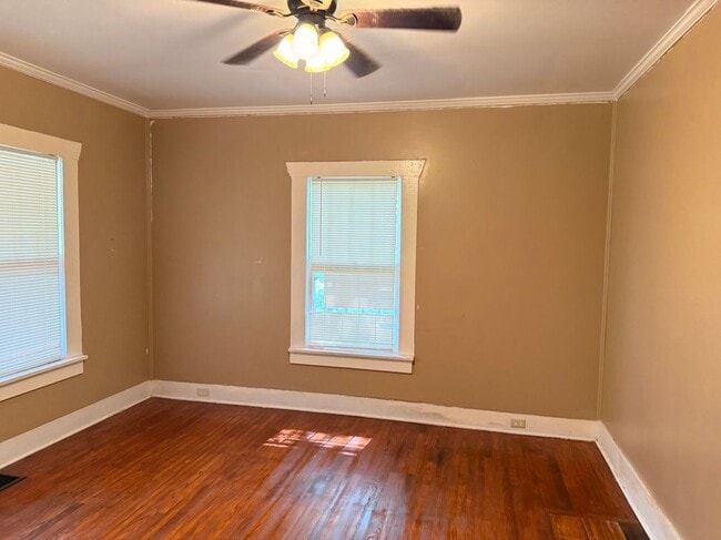 property at 4623 6th Ave