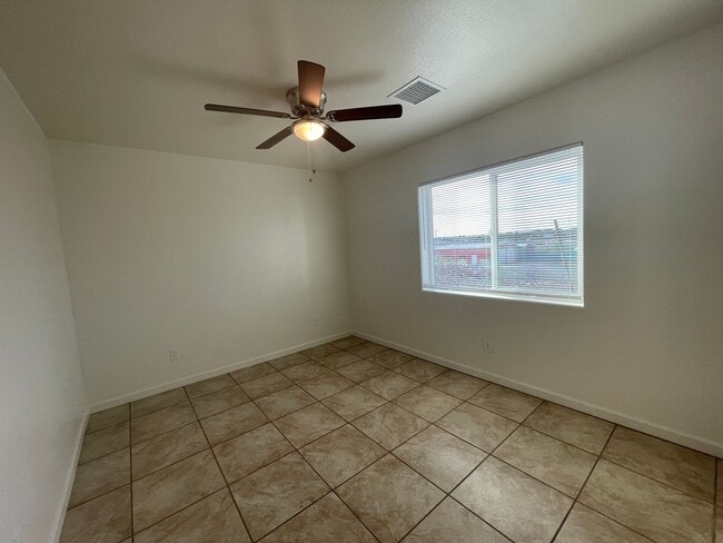 8049 E Long Mesa Dr in Prescott Valley, AZ - Building Photo - Building Photo