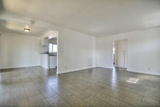 6671 Sabado Tarde Rd in Goleta, CA - Building Photo - Building Photo