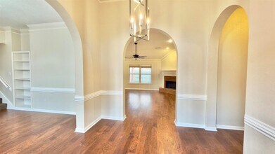 275 Home Pl in Collierville, TN - Building Photo - Building Photo