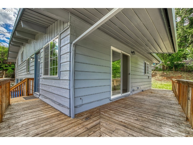 4522 Pacific Ave in Vancouver, WA - Building Photo - Building Photo