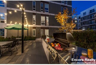 203 Concord Tpke in Cambridge, MA - Foto de edificio - Building Photo