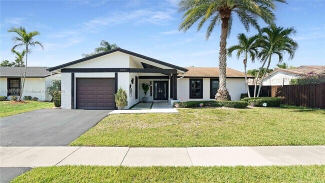 property at 16887 Royal Poinciana Dr