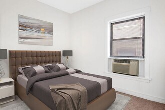 430-446 W. Diversey in Chicago, IL - Foto de edificio - Building Photo