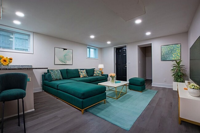 property at 116-118 N 32nd Ave