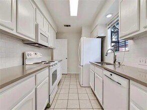 312 Sailmaster St in Lakeway, TX - Building Photo - Building Photo