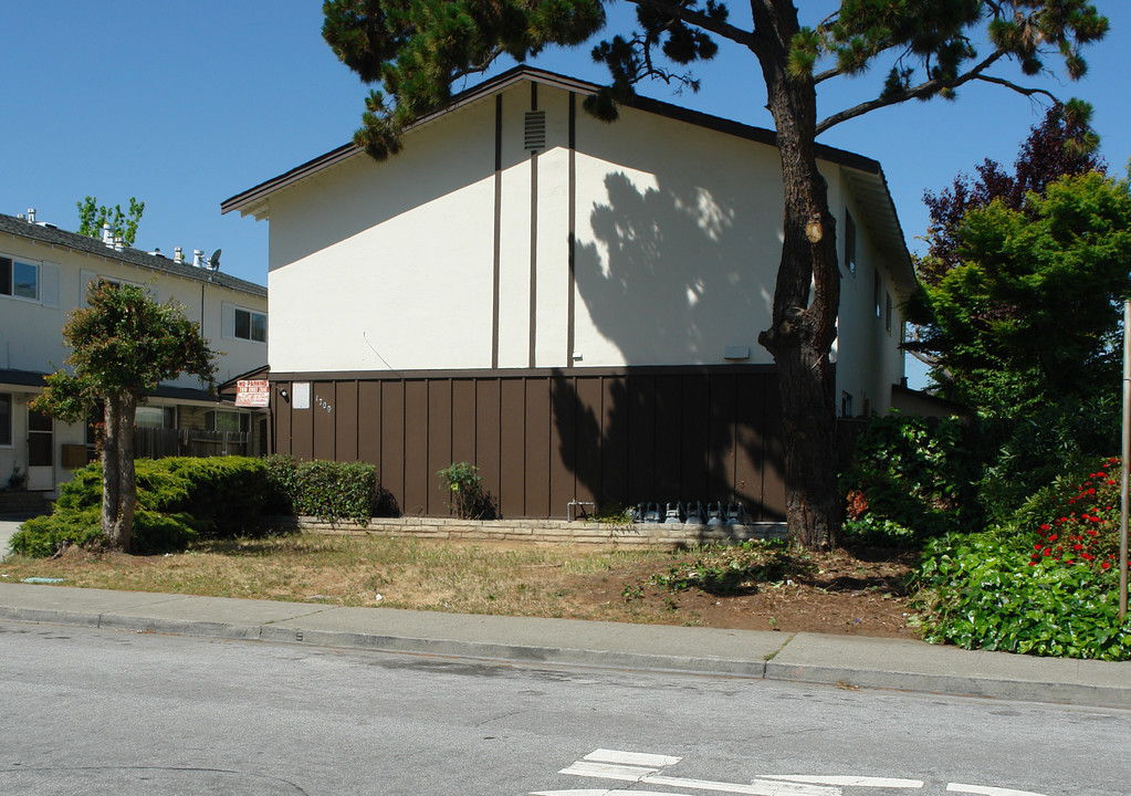 1709 Noranda Dr in Sunnyvale, CA - Building Photo