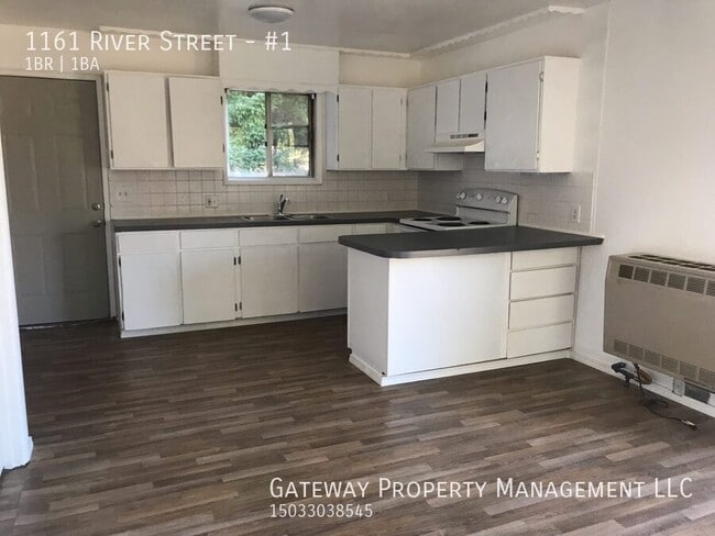 1161 River St in Vernonia, OR - Building Photo - Building Photo