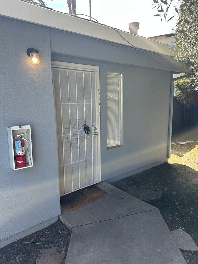 2500 Liberty Ct in Modesto, CA - Building Photo - Building Photo