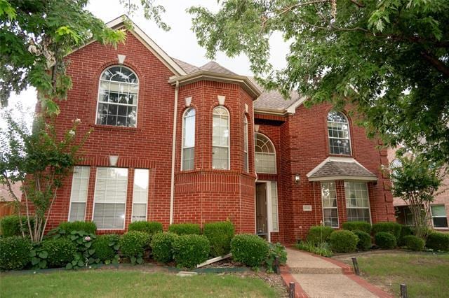 property at 8416 Mesa Verde Dr