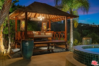 3761 Sheridge Dr in Los Angeles, CA - Building Photo - Building Photo