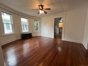 334 Brightwood Ave in Torrington, CT - Building Photo - Building Photo