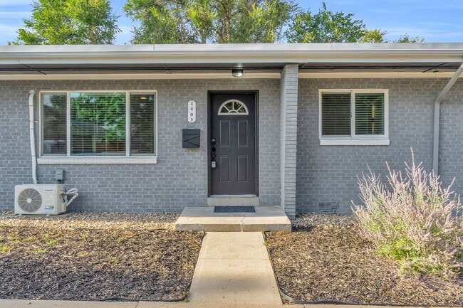 2405 W 39th Ave in Denver, CO - Building Photo - Building Photo