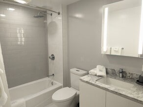 987 Queen St in Honolulu, HI - Building Photo - Building Photo