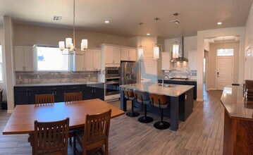 4058 Pacific Loop in Las Cruces, NM - Building Photo - Building Photo