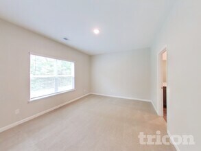 2918 Beeswax St in Columbia, TN - Foto de edificio - Building Photo