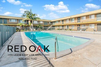 4900 Clair Del Ave in Long Beach, CA - Foto de edificio - Building Photo