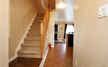 148 Cadillac Cres in Brampton, ON - Building Photo - Building Photo