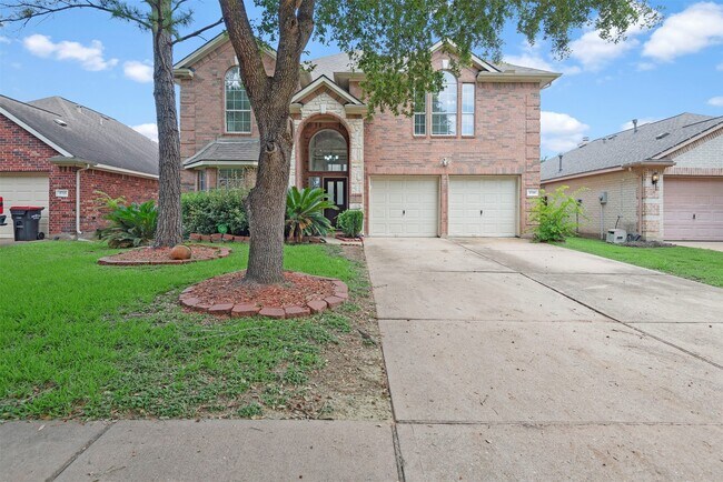 5719 Indigo Trails Dr