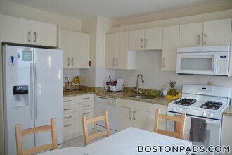 63 Fairbanks St in Boston, MA - Building Photo - Building Photo