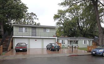 1903-1905 Cooley Ave Apartamentos