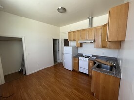 3156 24th St Apartments