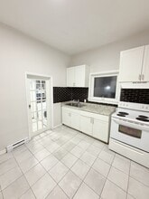 194 Murray St in Chatham, ON - Building Photo - Building Photo