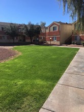 Saguaro Gardens in Florence, AZ - Foto de edificio - Building Photo