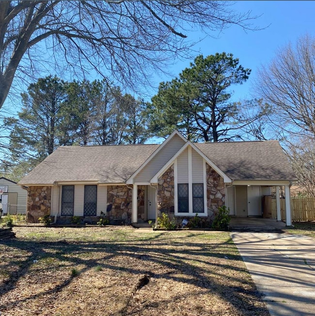 property at 8401 Southernwood Cove