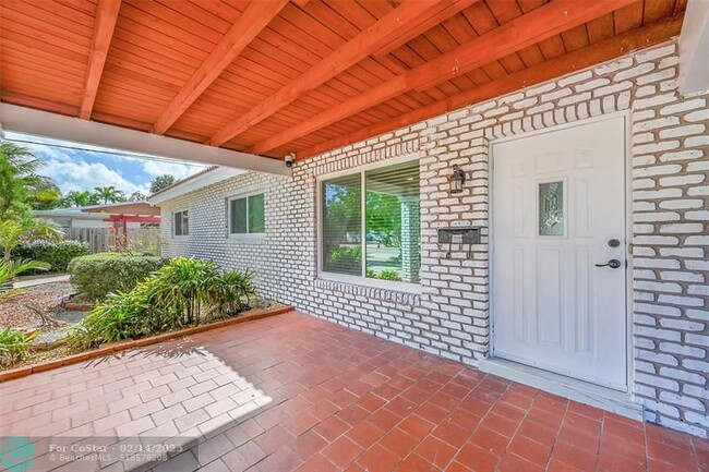 1181 SW 4th Terrace in Pompano Beach, FL - Foto de edificio - Building Photo