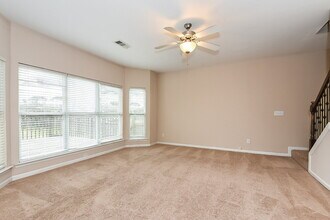131 Hidden Lake Cir in Canton, GA - Building Photo - Building Photo