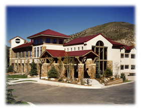 37347 Highway 6 in Avon, CO - Foto de edificio - Building Photo