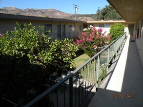 510 Central Ave, Unit #6 in Fillmore, CA - Building Photo - Building Photo