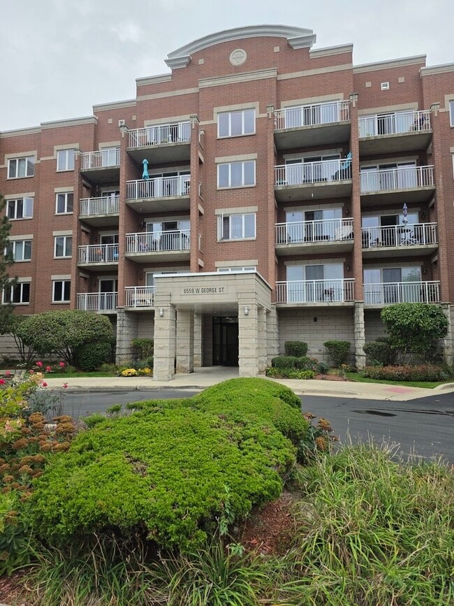 6559 W George St in Chicago, IL - Building Photo - Building Photo