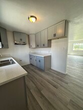 1503 W 85th St in Los Angeles, CA - Building Photo - Building Photo