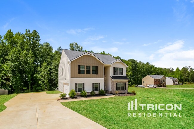 property at 110 Bridgemill Dr