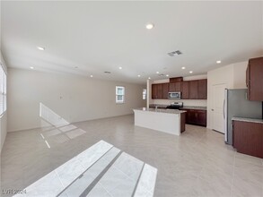 4185 Juniper Pear Ave in Las Vegas, NV - Building Photo - Building Photo