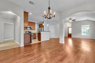 204 Chickadee Ln in Leander, TX - Building Photo - Building Photo